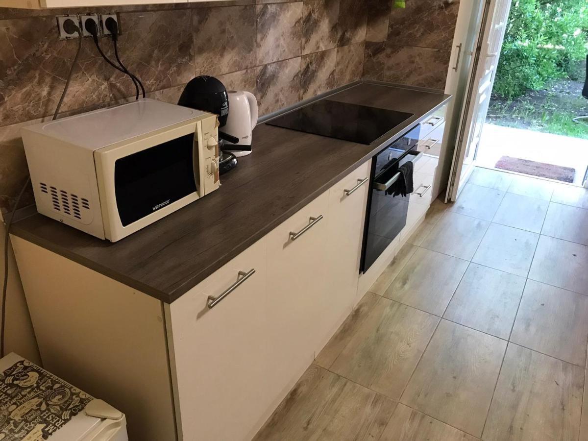 Roland Apartmant Zuglo ブダペスト エクステリア 写真
